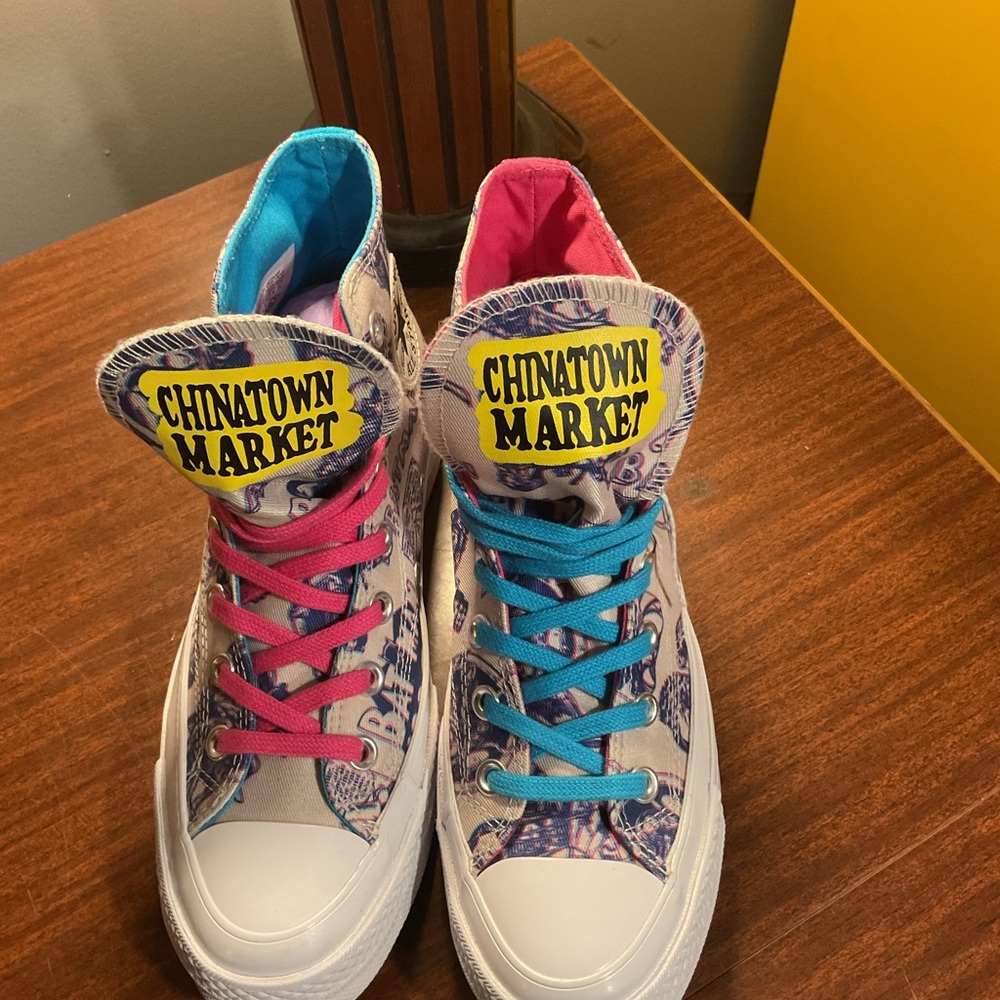 Converse Batman High-Top Sneakers - Pink and Blue - Picture 3 of 9